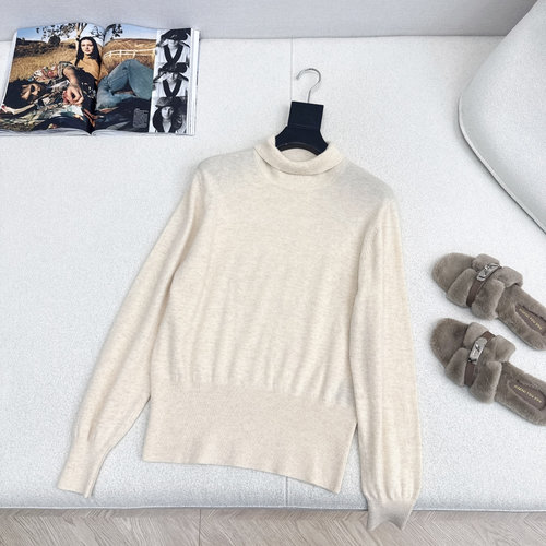 Loro Piana Classic-Style Minimalist Cashmere and Wool Sweater