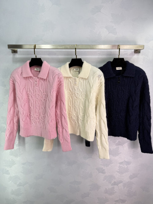 Celine Turn-down Collar Knitwear with Elaborate Aran Weave and 3D Design