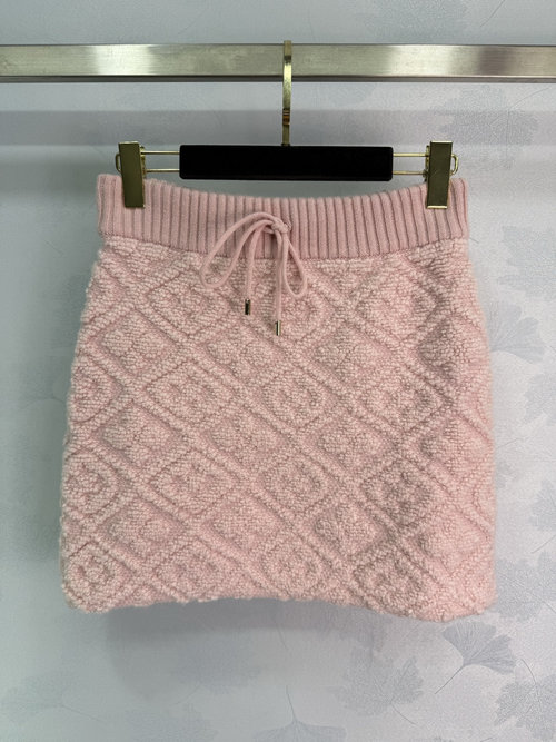 Louis Vuitton Jacquard Knitted Skirt with Four-leaf Clover Elements and Logo Buckle