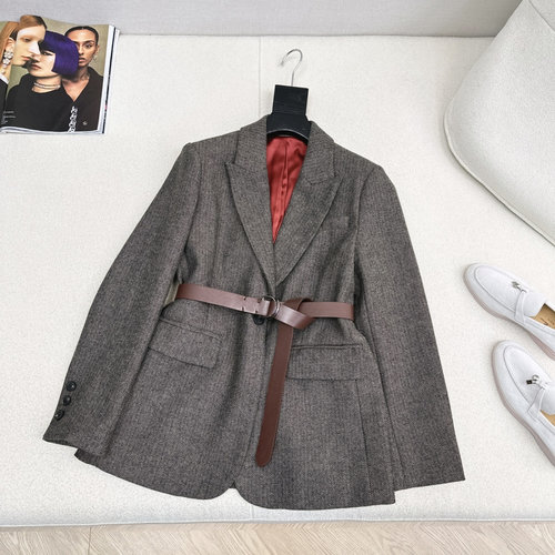 Brunello Cucinelli Italian Elegant Single - Breasted Suit Set