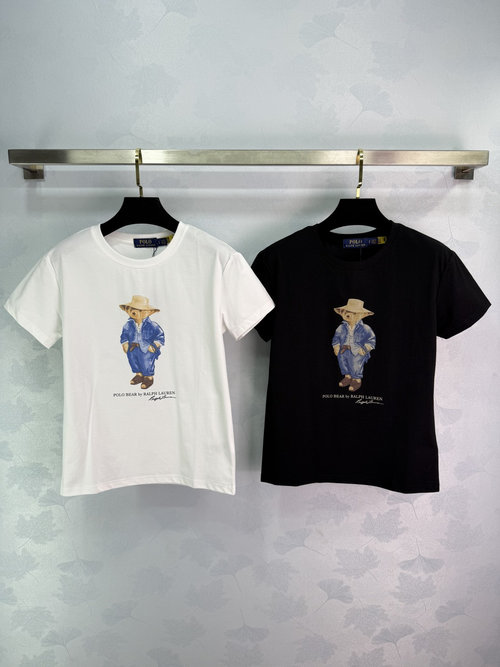 Yves Saint Laurent Classic Bear Print Cotton T-Shirt with Round Neck and Short Sleeve Design