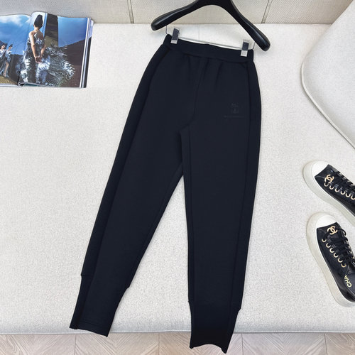 Brunello Cucinelli Space Cotton Haren Cuffed Trousers, Fashionable & Practical