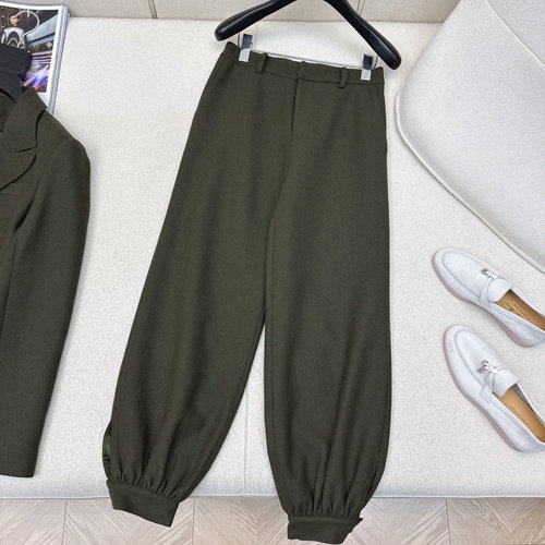 Loro Piana Equestrian-Style Wool Cuffed Trousers for a Sophisticated Look