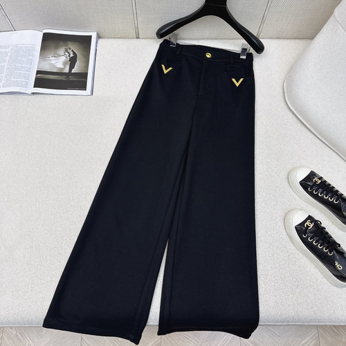Valentino Trendy Double - V Decorated Straight Pants