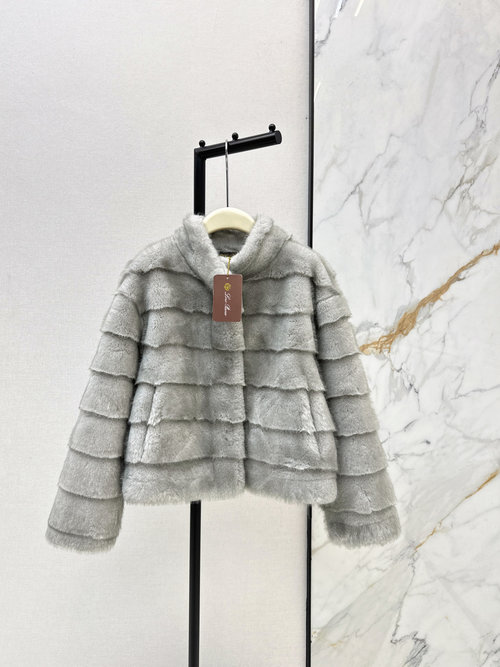 Loro Piana Faux Mink Collared H-Shaped Coat with a Stylish and Relaxed Look