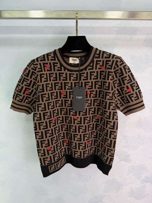 Fendi Classic FF Monogram Knit Short Sleeve with Red Hearts
