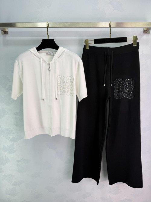 Loewe 3D Embossed Knit Set with Zipper Hoodie and Pants