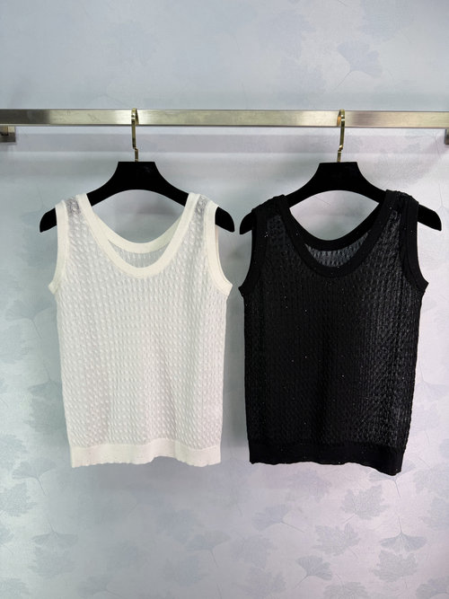 Brunello Cucinelli Twisted Round Neck Knitted Sling Vest with Ribbed Trim