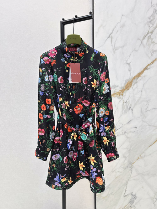 Gucci Elegant Floral Silk Dress with Stand - Collar