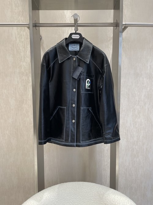 Prada Exclusive First-release Casual Leather Shirt with Logo Hardware