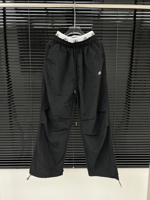 Alo Two-Color Webbing Letter Waist Pants, Versatile and Elegant