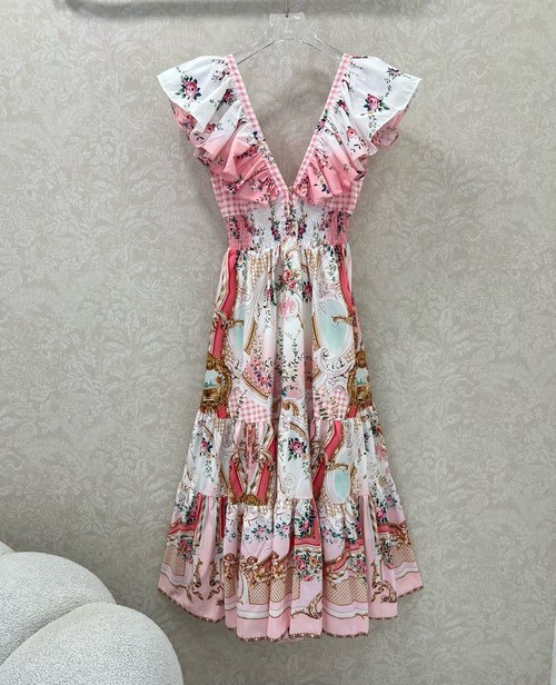 Ami Long Printed Back-Strap Dress in Comfortable Fabric