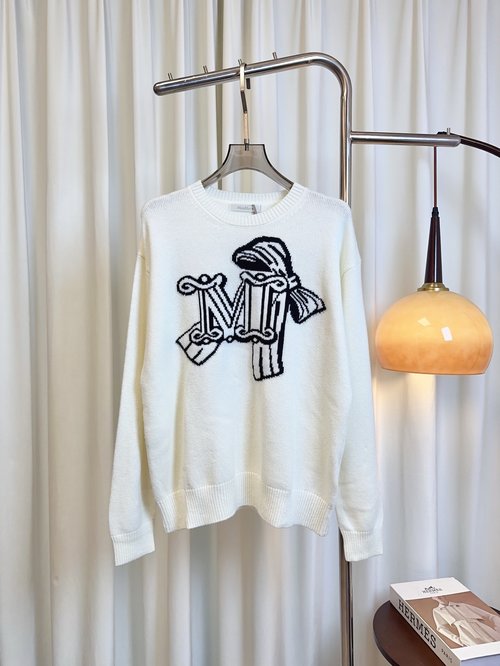 Max Mara Jacquard Bow Logo Wool Top, Delicate and Fashionable