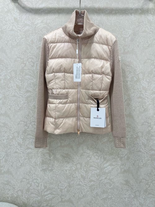 Moncler Spliced Knit Pocket Goose Down Jacket, Stylish and Warm