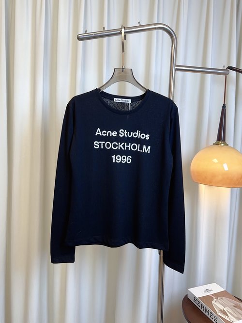 Acne Studios Printed Vintage Logo T-shirt in Pure Cotton Slub Fabric