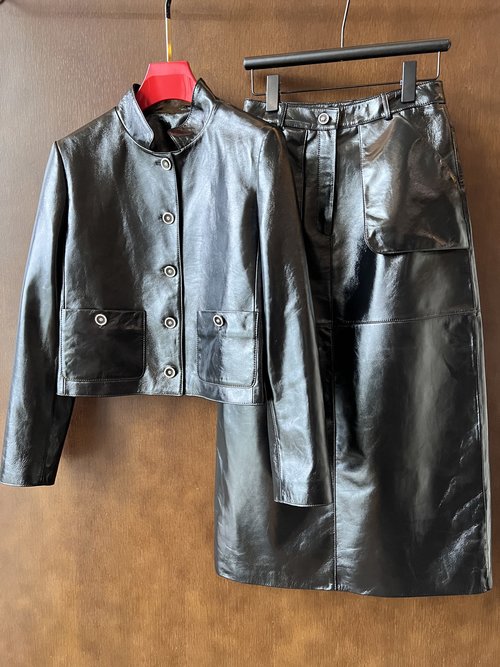 Chanel Elegant Outfit Set