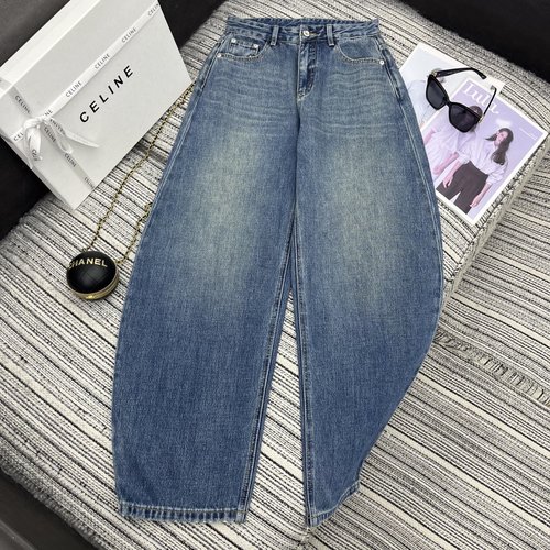 Celine Recommended Letter Embossed Pocket Machete Jeans with Good Wash