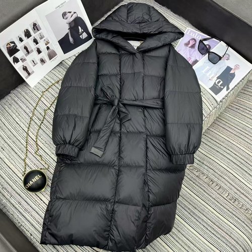 Max Mara Recommended Robe-Style Down Jacket with Belt for Autumn and Winter