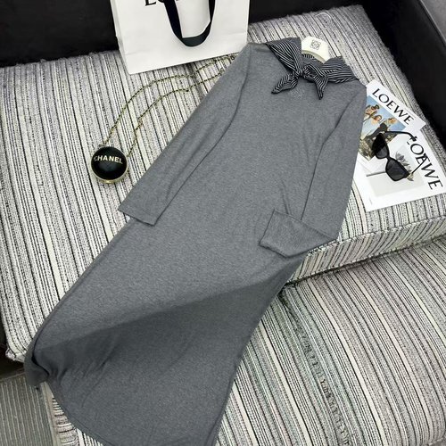 Loewe Classic Long-Sleeved Round-Neck Dress with Embroidery Logo and Printed Scarf