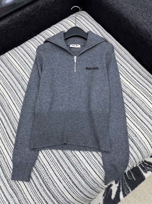 Miu Miu Navy-style Half-zip Knitwear with Jacquard Letters for Body Line Modification