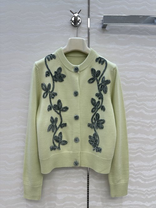 Jil Sanders Artisan Velvet Embroidered Wool Cardigan: Long-Lasting Sophistication
