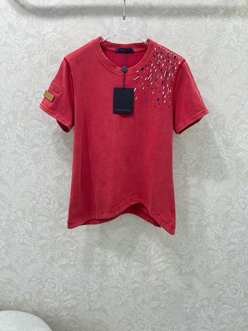 Louis Vuitton Custom Rhinestone Round Neck T-Shirt with Logo, Breathable Design