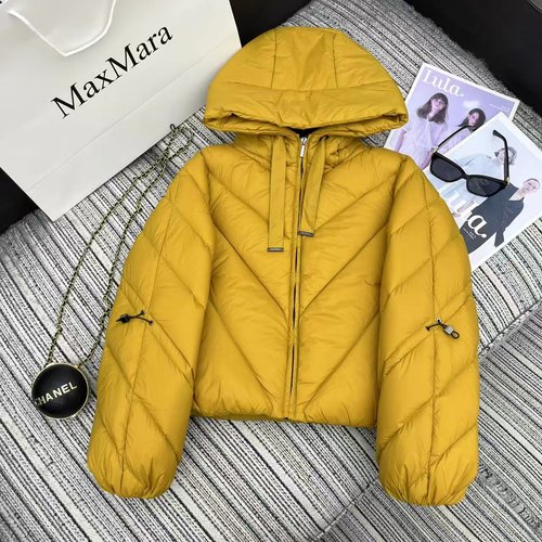 Max Mara Max Series Hooded Short Down Jacket with Drawstring Sleeves, Premium Goose Down