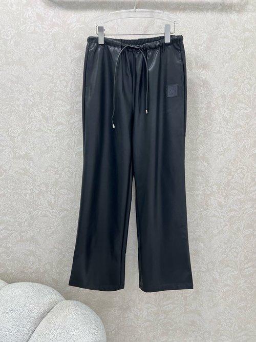 Loewe High-waisted Straight Leather Pants with Logo and Good Texture