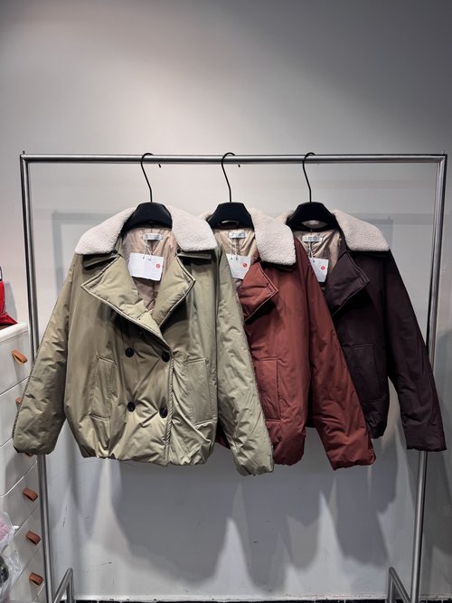 Brunello Cucinelli Relaxed Down Jacket with Lamb Fur Collar and Double-Breasted Buttons