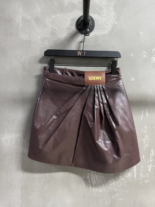Loewe Charming Vintage Leather Skirt with Versatile Design