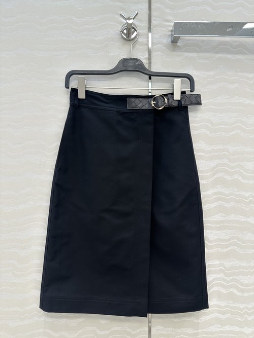 Bottega Veneta Exclusive High - End Hand - Woven Leather Belt - Buckle Skirt