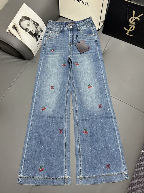 Louis Vuitton High-Waist Straight Jeans with Cherry Embroidery