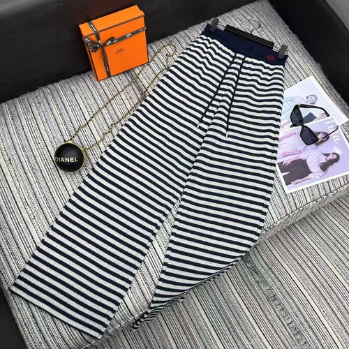 Hermes New Striped Casual Straight - Leg Trousers with Embroidered Pockets