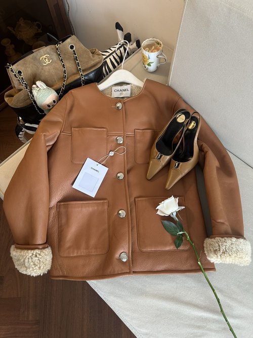 Chanel Imported Sheepskin Fur One - Piece Replica with High - Quality Hardware