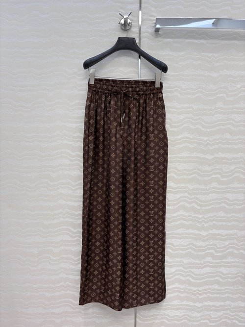 Louis Vuitton Monogram Print Silk Straight-leg Pants: A Timeless Piece