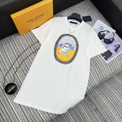 Louis Vuitton Print Pattern Round Neck Short Sleeve T-Shirt with Chain Decoration