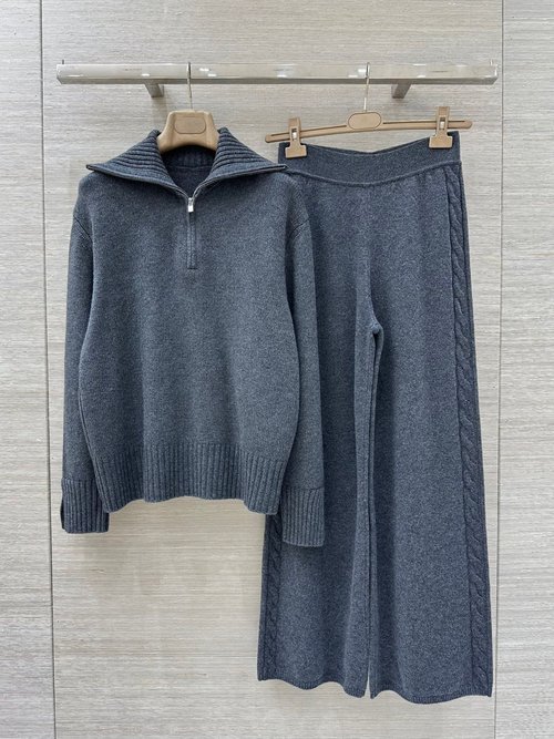 Loro Piana Exclusive High - end Merino Wool Knitwear Suit with Elegant Appeal