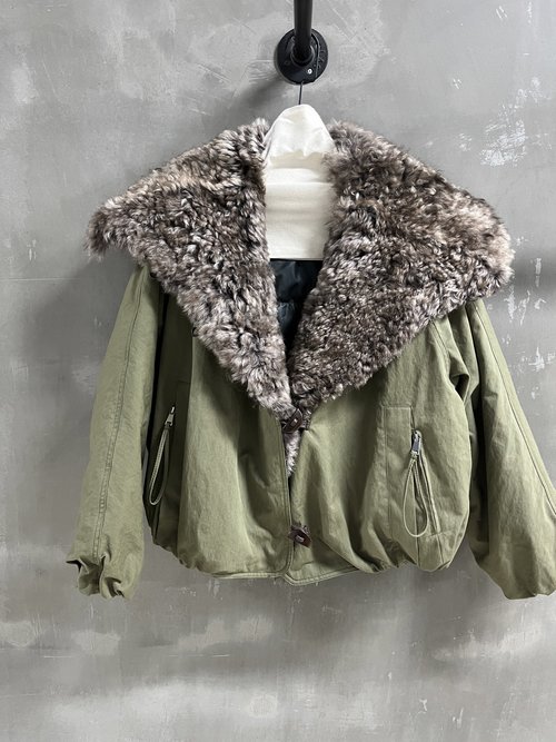 Balenciaga 2025 Winter Parka with Removable Fur Collar and Premium White Goose Down