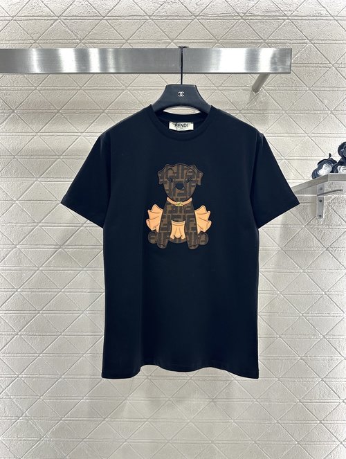 Fendi Customized Cotton T-Shirt with Cartoon Embroidery Patch
