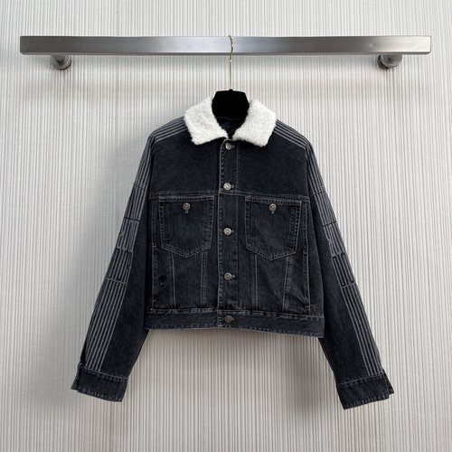 Dior Dio AIps Series Denim Jacket with Lambskin Collar and Logo Ornament