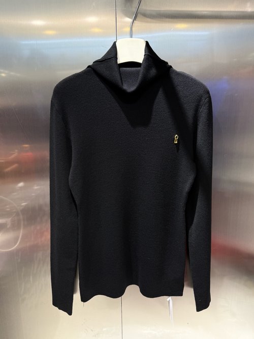 Schiaparelli High-neck Solid-color Cashmere Long-sleeved Bottoming Sweater