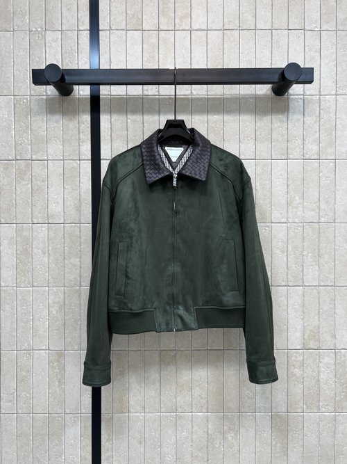 Bottega Veneta Intrecciato Knitted Collar Suede Jacket with Loose Fit