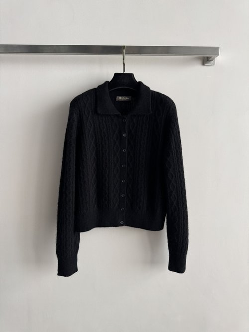 Loro Piana Elegant Cashmere Blend Polo Collar Cardigan with Twisted Knit