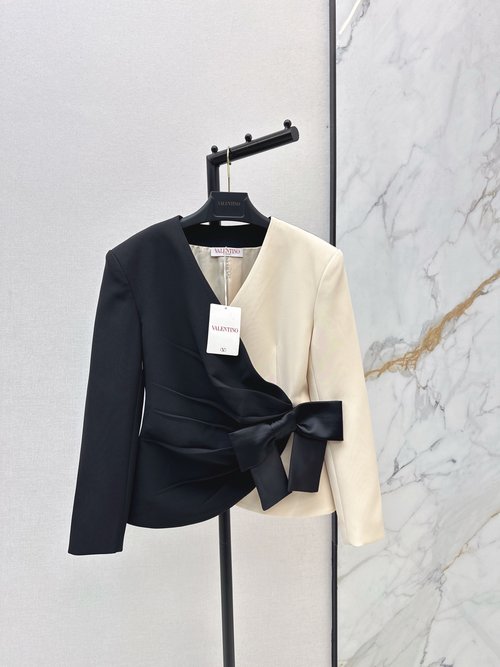 Valentino Contrasting Color Short Coat with Side Pleats and Waistbands