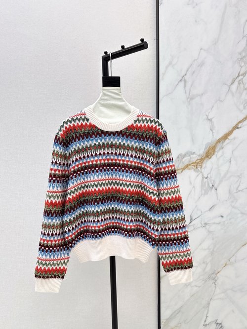 Loro Piana Classic Fair Isle Jacquard Crew Neck Sweater for Winter Festivities