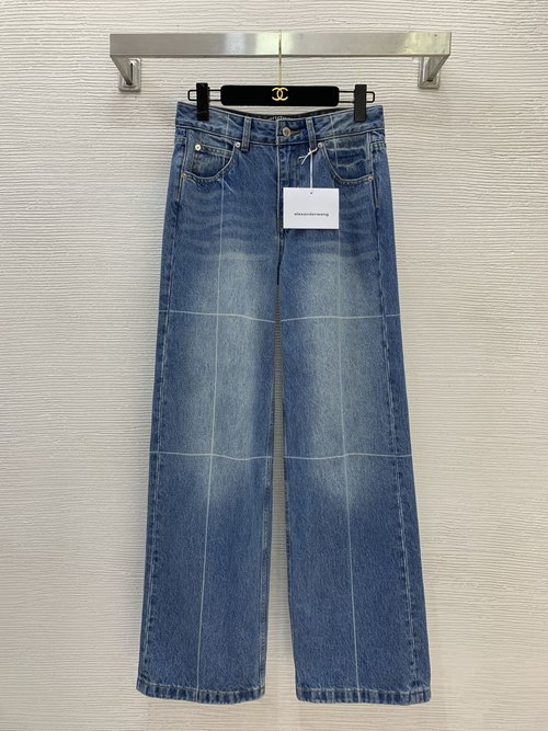 Alexander Wang Stylish Straight Wide-Leg Jeans with Letter Logo and Gradient