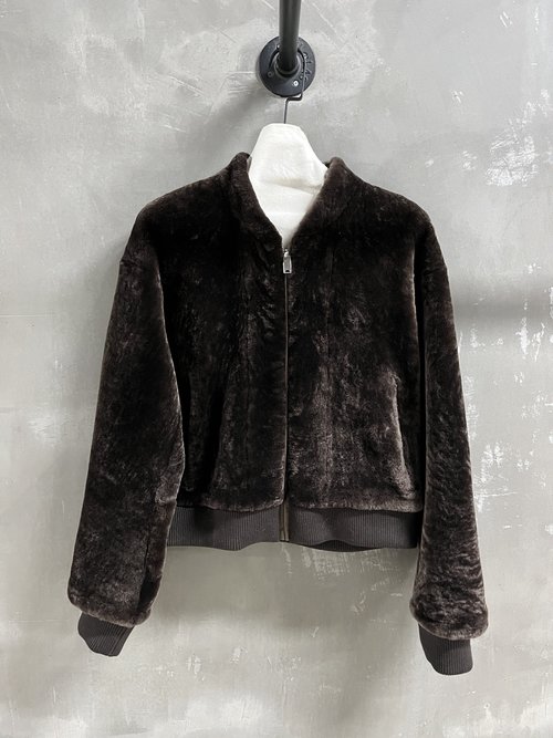 Loro Piana Elegant Reversible Coat Crafted from Premium Australian Wool Blend in Classic Style