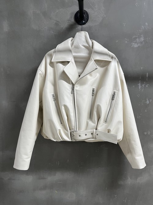 Loewe Elegant Balloon Coat Crafted from Turkish Lambskin and Cotton-White Goose Down