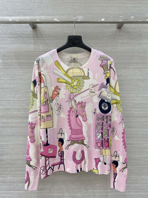 Hermes Exclusively Released Chess Horse Pattern Knit Top with French Elegance