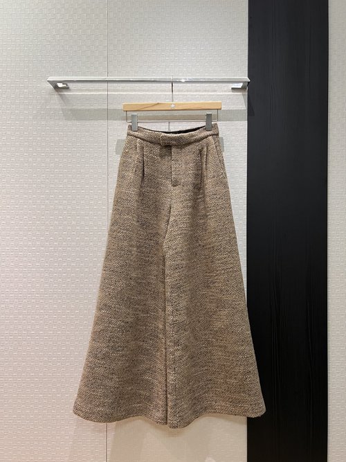 Loro Piana Wool Wide-Leg Flare Pants for Stylish Commute